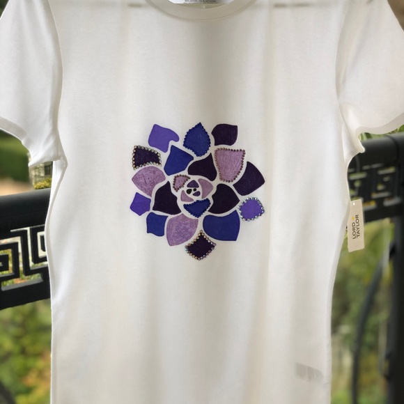 Hand Painted & designed T-shirt - Picture 4 of 4